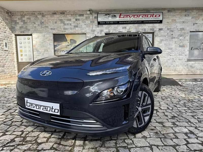 Cinzento Usado 2021 Hyundai Kauai Premium SUV | € 18.900 (Preço justo) - Imagem 1/4