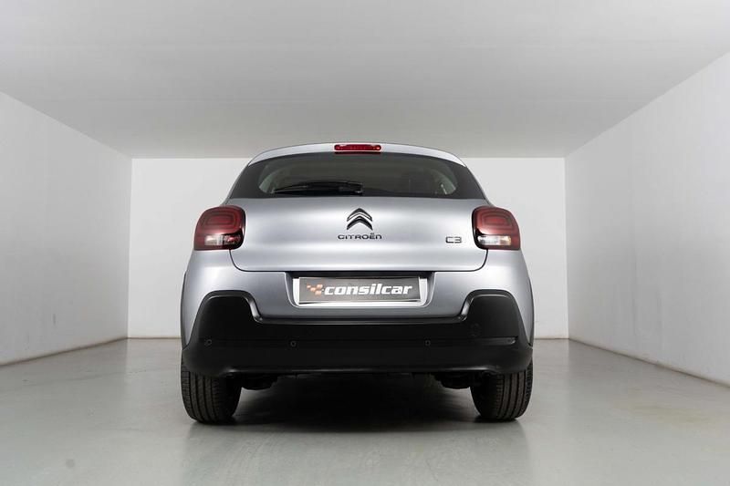 Usado Citroën C3 PureTech 110 HP (80 kW) 2024 Cinza Citadino