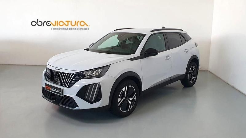 Branco Usado 2024 Peugeot 2008 Allure SUV | € 24.000 (Preço justo) - Imagem 1/4