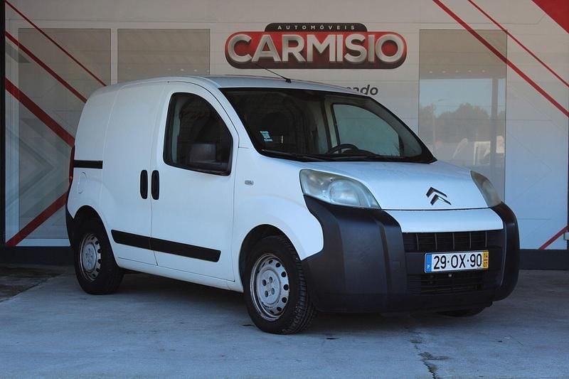 Branco Usado 2014 Citroën Nemo Van | € 5.400 - Imagem 1/4