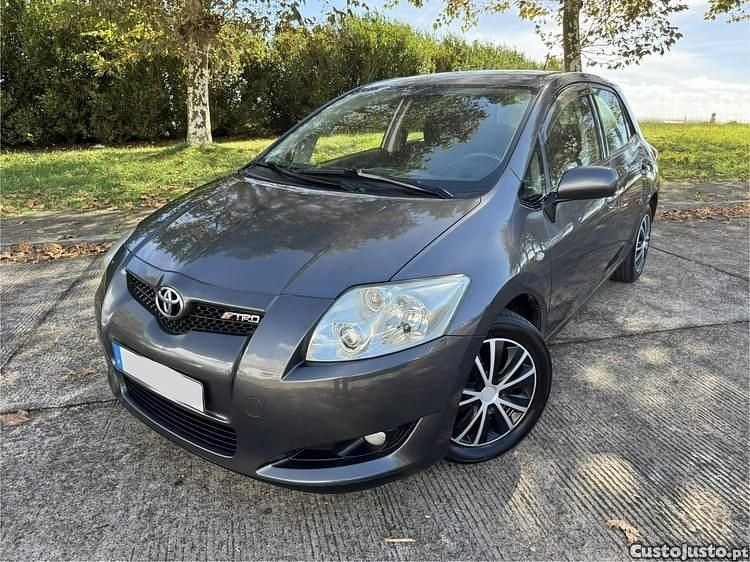 Cinza Usado 2008 Toyota Auris | € 4.900 (Bom preço) - Imagem 1/1
