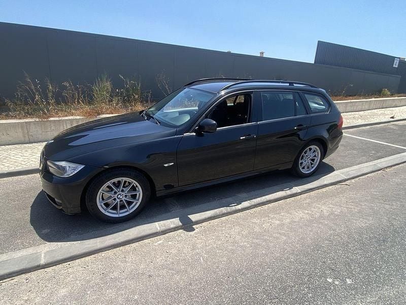 Usado 2010 BMW 318 | € 10.300 (Caro) - Imagem 1/4