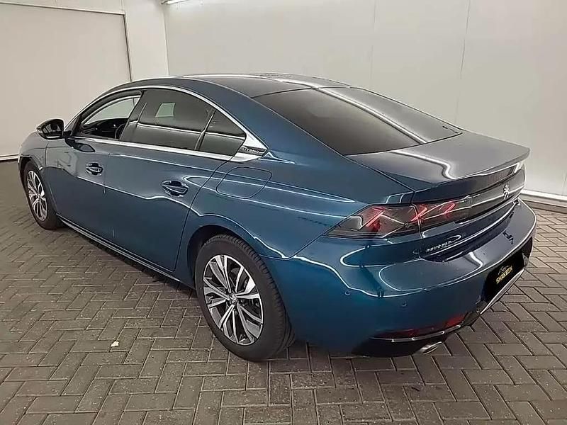Usado Peugeot 508 Allure 225 HP (165 kW) 2021 Azul escuro Sedan
