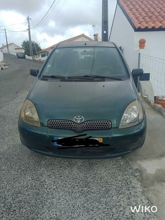Usado 2001 Toyota Yaris Sedan | € 1.800 (Super Preço) - Imagem 1/4