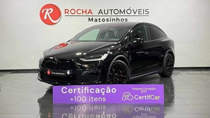 Preto Usado 2023 Tesla Model X Long Range SUV | € 98.799 - Imagem 1/4