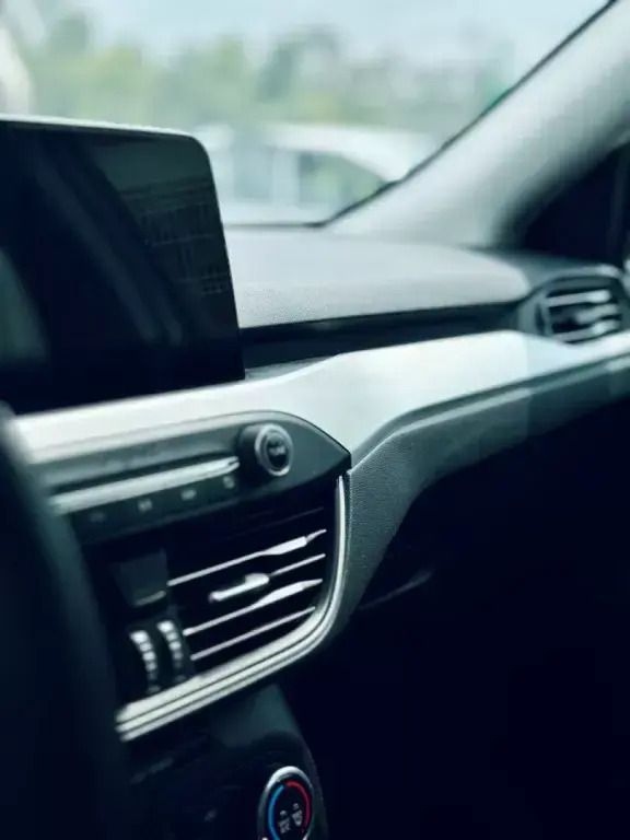 Usado Ford Focus Active 125 HP (91 kW) 2019 Cinza prata Carrinha