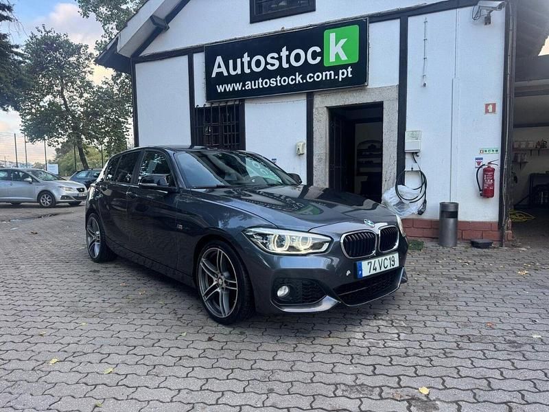 Usado BMW 116 Sport Line 116 HP (85 kW) 2015 Cinza Citadino