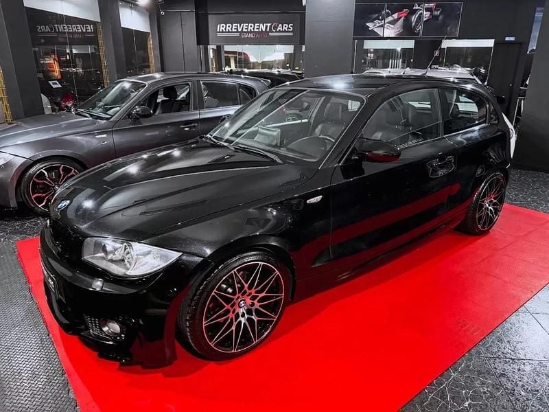 Preto Usado 2009 BMW 120 Citadino | € 13.990 (Preço justo) - Imagem 1/4