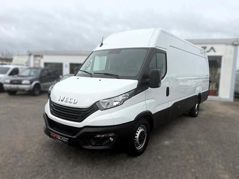 Branco Usado 2022 Iveco Daily | € 29.500 (Preço justo) - Imagem 1/4