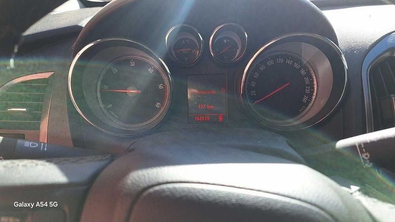 Usado Opel Astra 130 HP (95 kW) 2011 Sedan