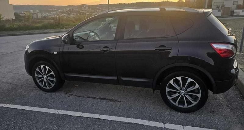 Preto Usado 2010 Nissan Qashqai SUV | € 6.500 (Bom preço) - Imagem 1/4