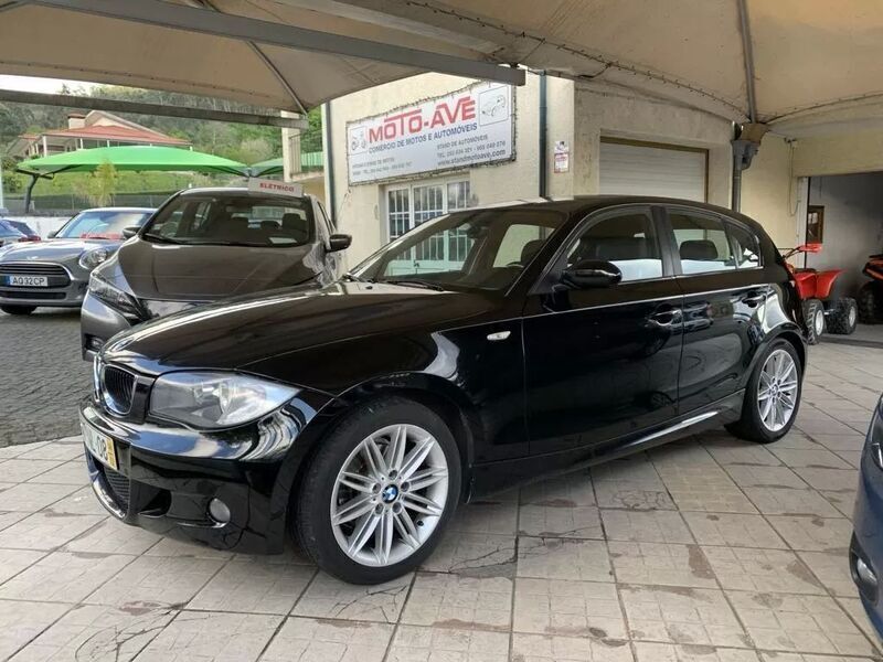Preto Usado 2008 BMW 118 Citadino | € 9.950 (Preço justo) - Imagem 1/4