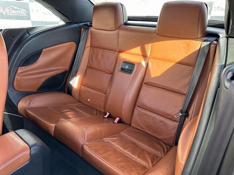 Usado VW Eos 160 HP (117 kW) 2010 Cinza Cabrios