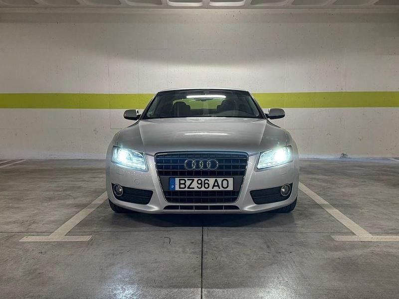 Usado 2010 Audi A5 S-Line Coupé | € 9.999 (Super Preço) - Imagem 1/4