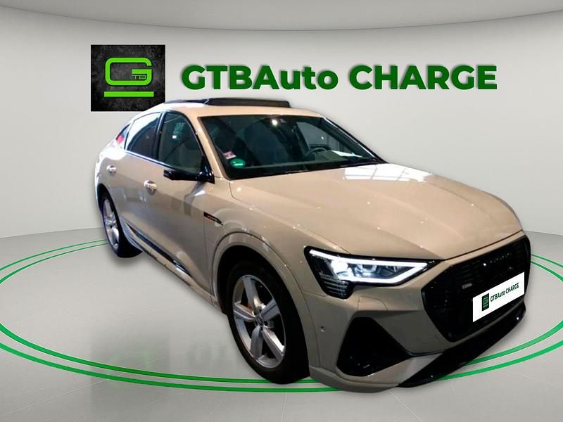 Branco Usado 2022 Audi e-tron S-Line SUV | € 54.999 - Imagem 1/4