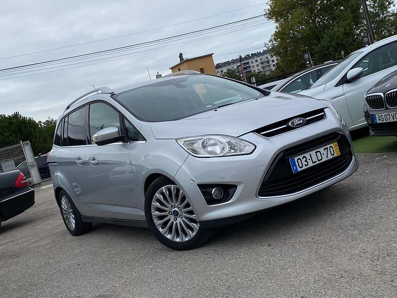 Cinza Usado 2010 Ford C-MAX Titanium Monovolume | € 9.750 - Imagem 1/4