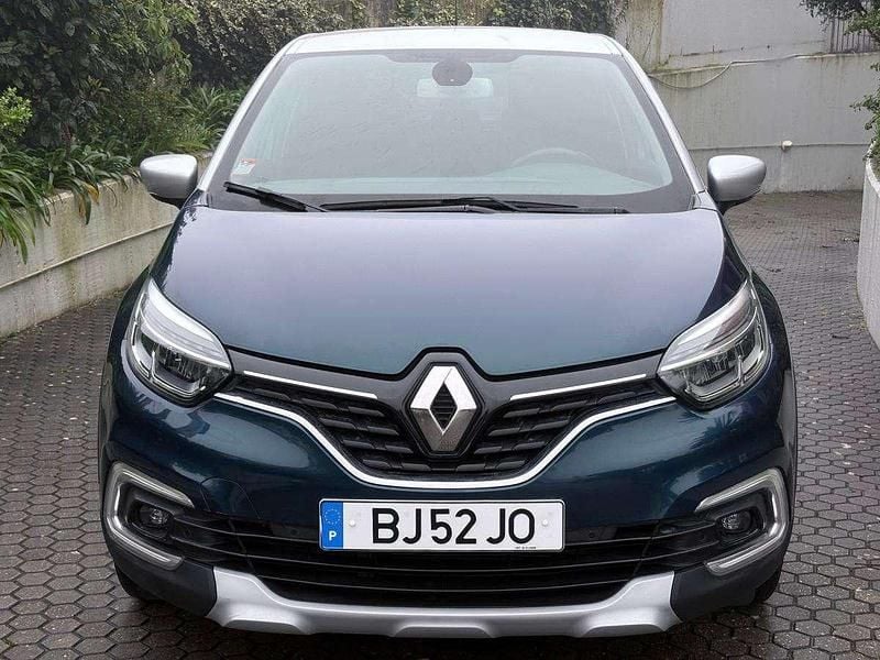 Usado Renault Captur Experience 118 HP (86 kW) 2017 Azul SUV