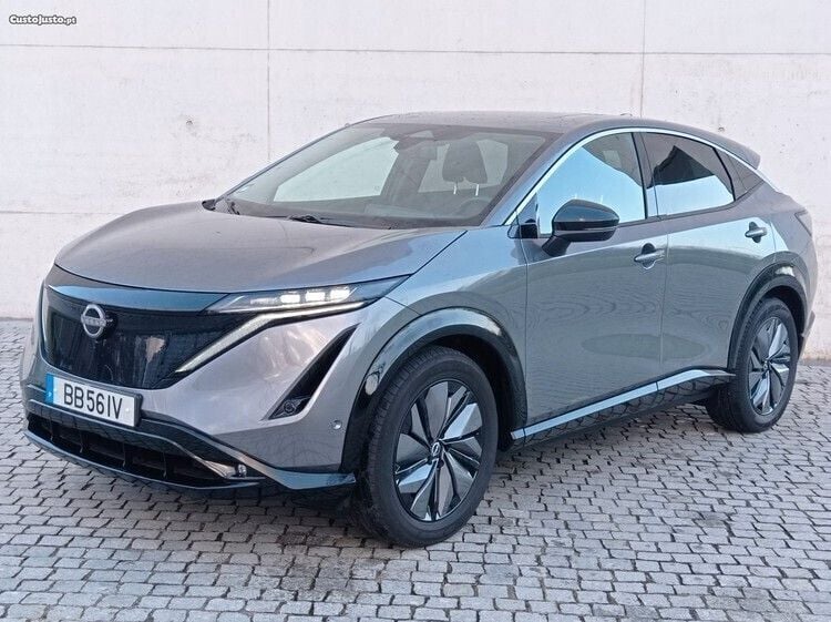 Usado Nissan Ariya Evolve 177 kW (242 HP) 2023 Cinza SUV