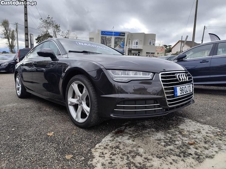 Cinza Usado 2015 Audi A7 Sportback S-Line Citadino | € 32.900 - Imagem 1/1