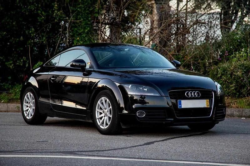 Preto Usado 2010 Audi TT Coupé | € 14.990 - Imagem 1/4