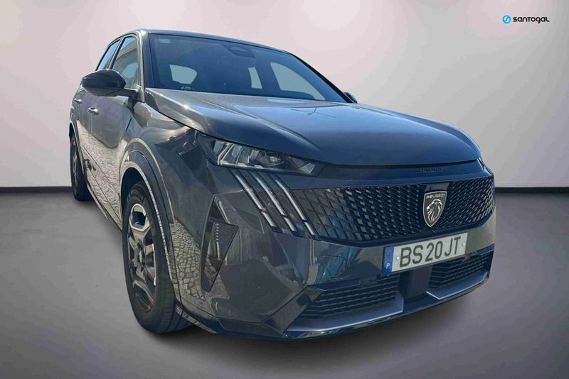 Cinzento Usado 2025 Peugeot e-3008 GT SUV | € 49.490 (Caro) - Imagem 1/4