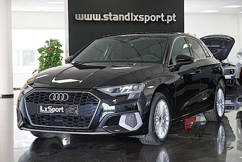Preto Usado 2022 Audi A3 e-tron Advanced Citadino | € 28.990 - Imagem 1/4