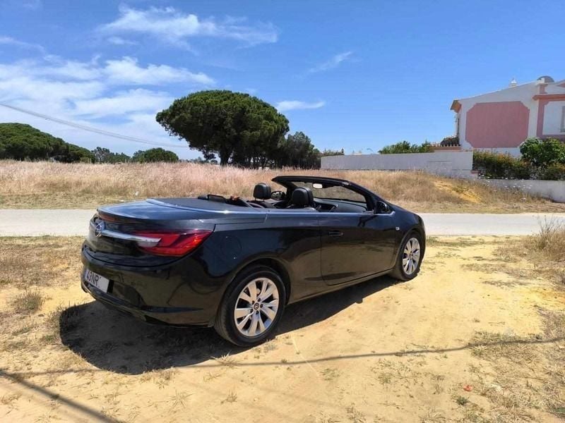 Preto Usado 2013 Opel Cascada Cabrios | € 11.800 - Imagem 1/4