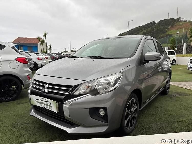 Cinza Usado 2023 Mitsubishi Space Star Edition Citadino | € 13.990 (Preço justo) - Imagem 1/1