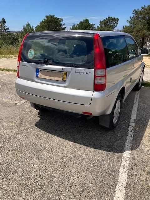 Usado Honda HR-V 105 HP (77 kW) 1999 Cinzento SUV