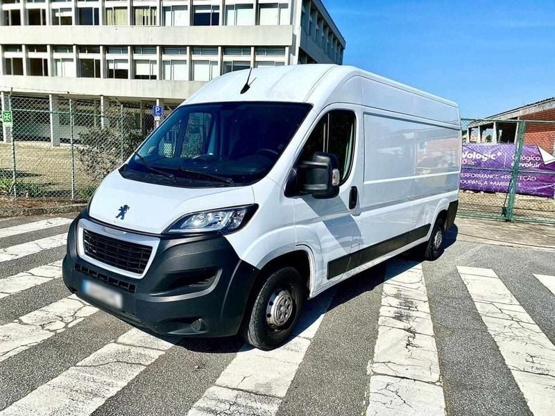 Branco Usado 2021 Peugeot Boxer Van | € 11.250 (Bom preço) - Imagem 1/4