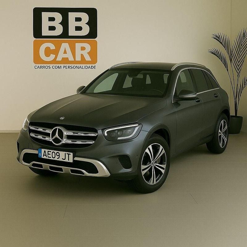 Preto Usado 2020 Mercedes GLC300 SUV | € 36.900 (Super Preço) - Imagem 1/4