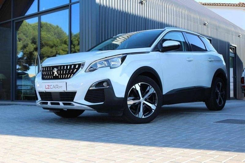 Branco Usado 2018 Peugeot 3008 Active SUV | € 19.950 (Caro) - Imagem 1/4