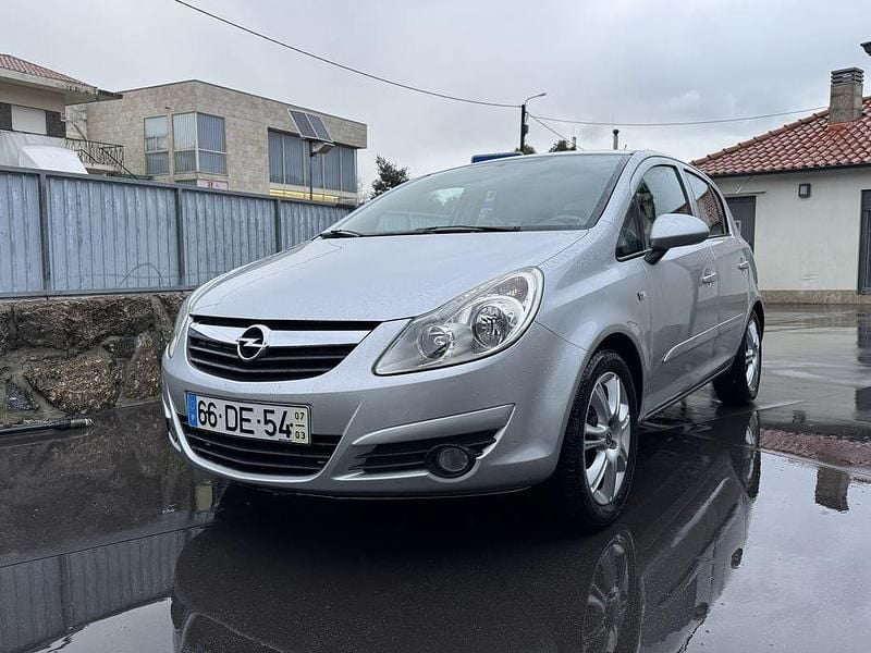 Usado 2007 Opel Corsa Citadino | € 3.500 (Bom preço) - Imagem 1/4