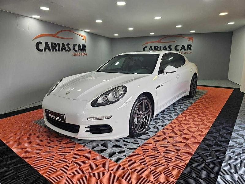 Branco Usado 2013 Porsche Panamera Platinum Edition Sedan | € 39.990 (Preço justo) - Imagem 1/4