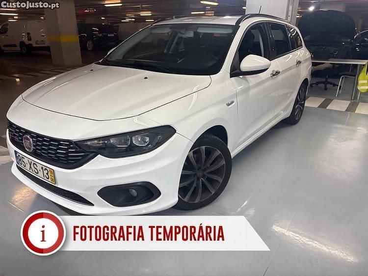 Branco Usado 2019 Fiat Tipo Lounge Carrinha | € 12.990 (Preço justo) - Imagem 1/1