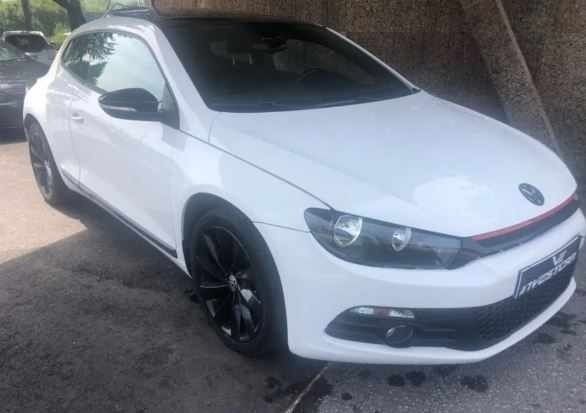 Branco Usado 2011 VW Scirocco Coupé | € 12.999 (Preço justo) - Imagem 1/4