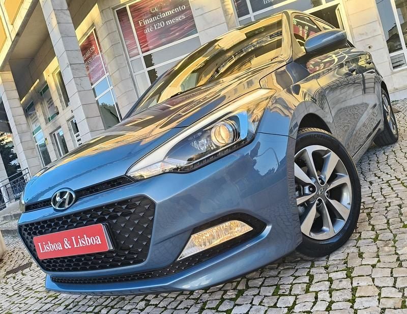 Usado Hyundai i20 Style 84 HP (61 kW) 2018 Azul