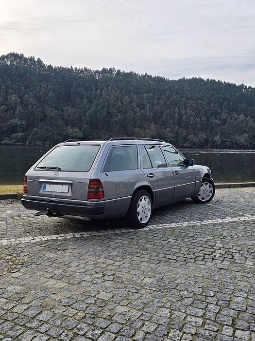 Usado Mercedes E250 1995 Sedan