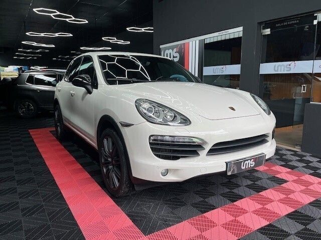 Branco Usado 2011 Porsche Cayenne SUV | € 29.500 (Super Preço) - Imagem 1/4