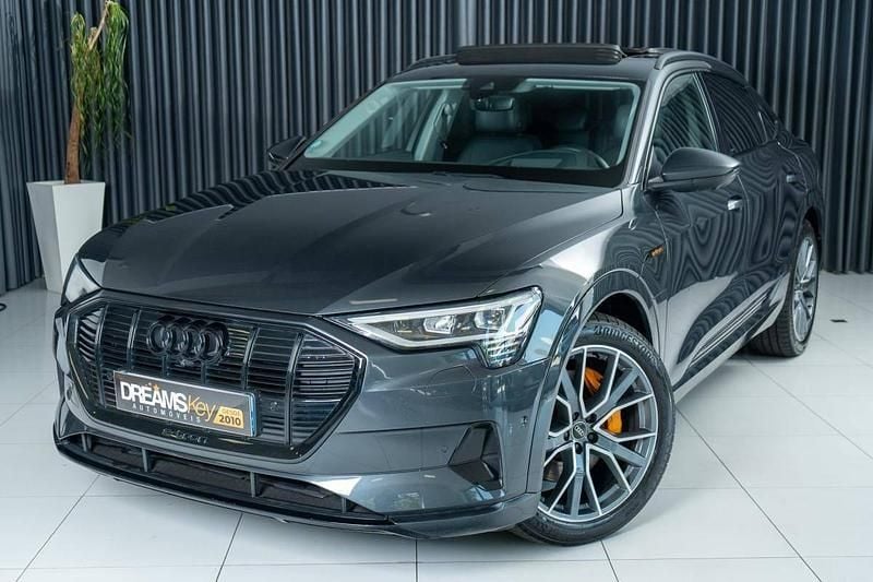 Cinzento Usado 2022 Audi e-tron SUV | € 41.900 (Preço justo) - Imagem 1/4