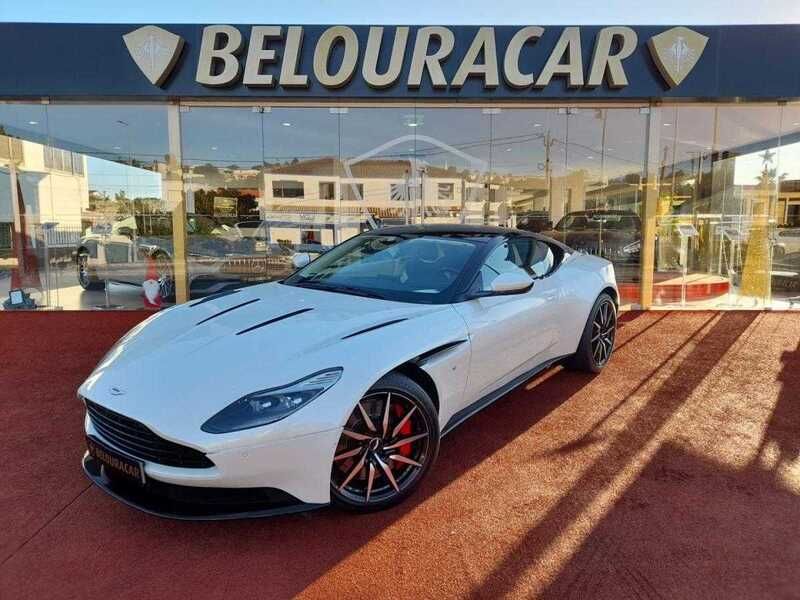 Branco Usado 2017 Aston Martin DB11 Coupé | € 175.000 - Imagem 1/4