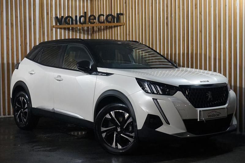 Branco Usado 2020 Peugeot 2008 GT-line SUV | € 16.990 (Preço justo) - Imagem 1/4