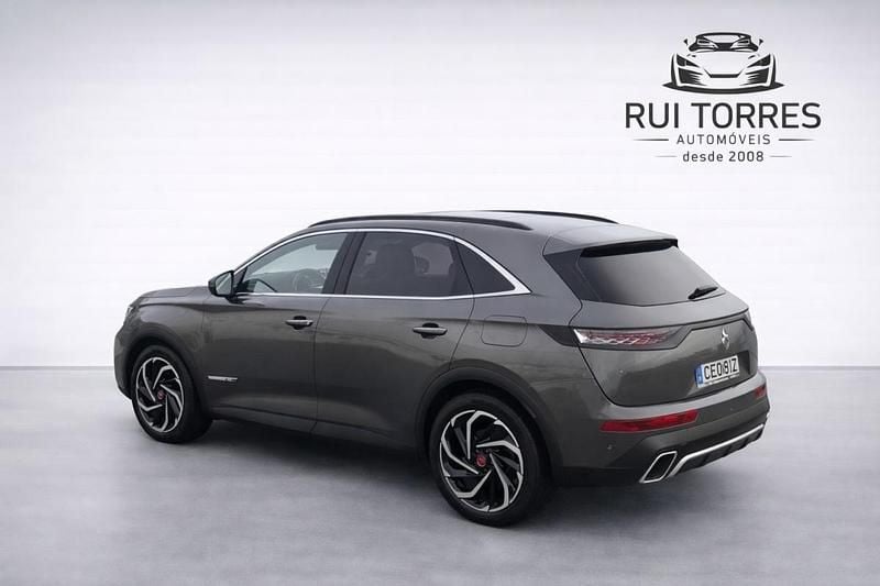 Usado DS Automobiles DS7 Crossback Performance 225 HP (165 kW) 2020 Cinza SUV