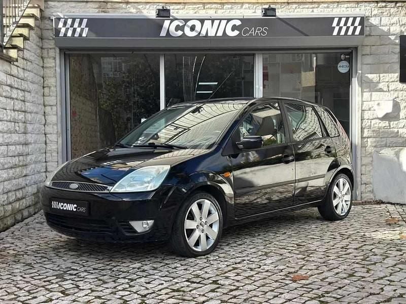 Preto Usado 2004 Ford Fiesta Ghia | € 2.999 (Bom preço) - Imagem 1/4