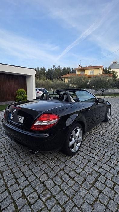 Usado Mercedes SLK200 163 HP (119 kW) 2006 Cabrios