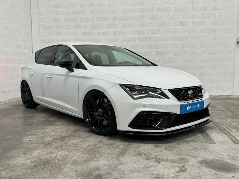 Branco Usado 2014 Seat Leon Style | € 16.000 - Imagem 1/4