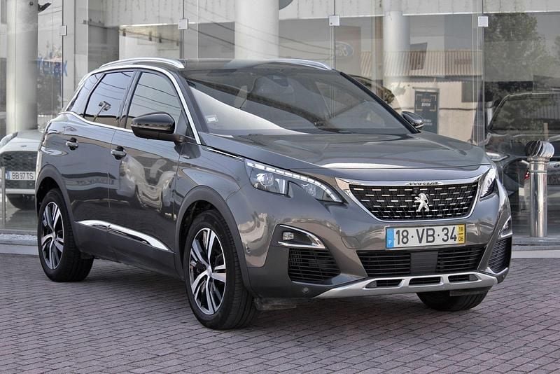 Cinza Usado 2018 Peugeot 3008 GT-line SUV | € 19.990 (Preço justo) - Imagem 1/4