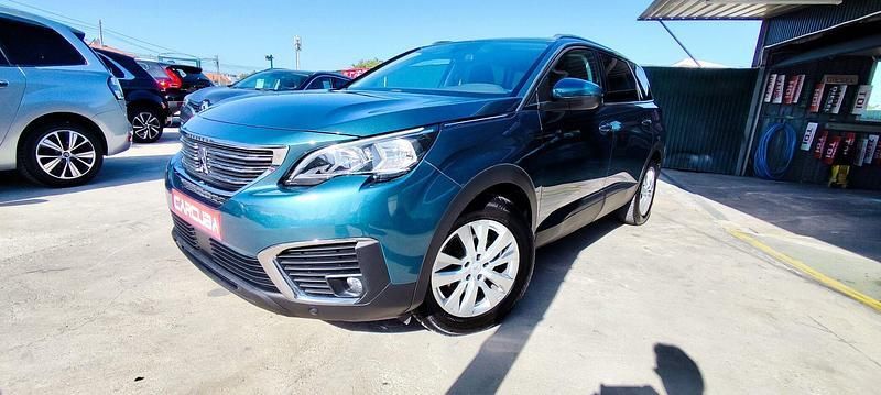 Verde Usado 2018 Peugeot 5008 Allure Monovolume | € 16.950 (Super Preço) - Imagem 1/4