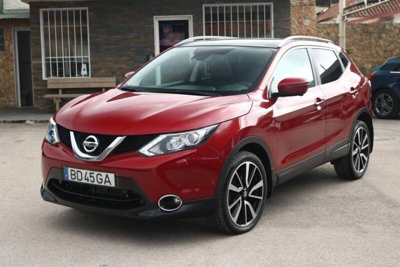 Vermelho Usado 2017 Nissan Qashqai SUV | € 20.500 (Preço elevado) - Imagem 1/4