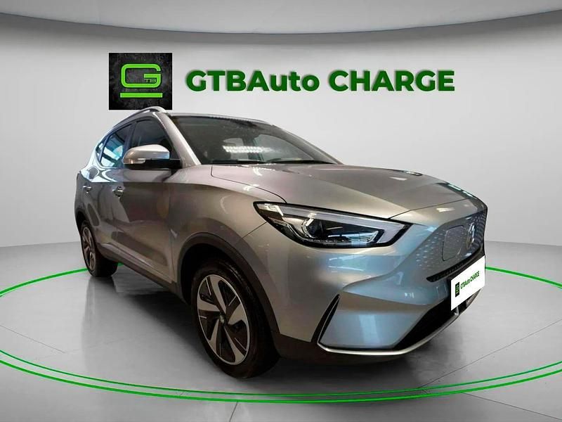 Cinza Usado 2022 MG ZS Sedan | € 22.999 (Preço justo) - Imagem 1/4